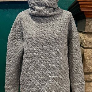 GAP Gray Textured Hoodie